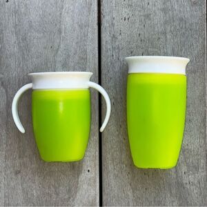 Pair of Munchkin Miracle 360 Sippy Cups Green 7 oz Handles 10 oz No Handles
